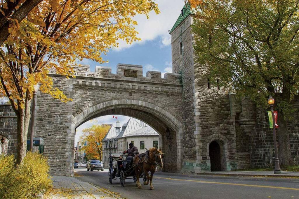 Generations Quebec Old City/ Parking/ Family Luaran gambar